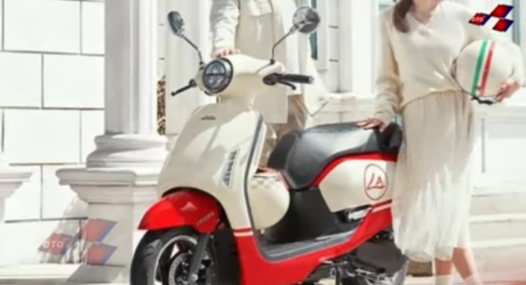 Honda Scoopy Stylo 160 Masih ‘Ghaib’ Tapi yang Ini Tidak! Skutik Retro Terbaru Honda Rilis di China