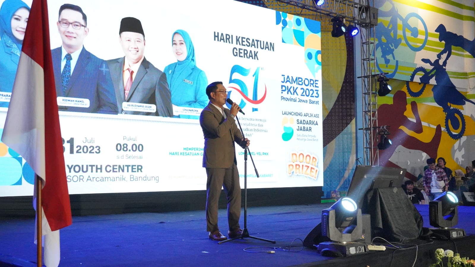 Ridwan Kamil Luncurkan Aplikasi Sadarka Jabar atau Satu Data Terpadu Keluarga Jawa Barat, Akses Lebih Mudah!