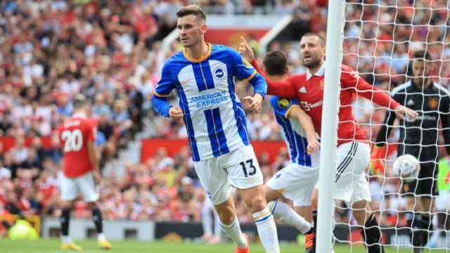 Erik Ten Hag Mulai Debut di Manchester United dengan Kekalahan