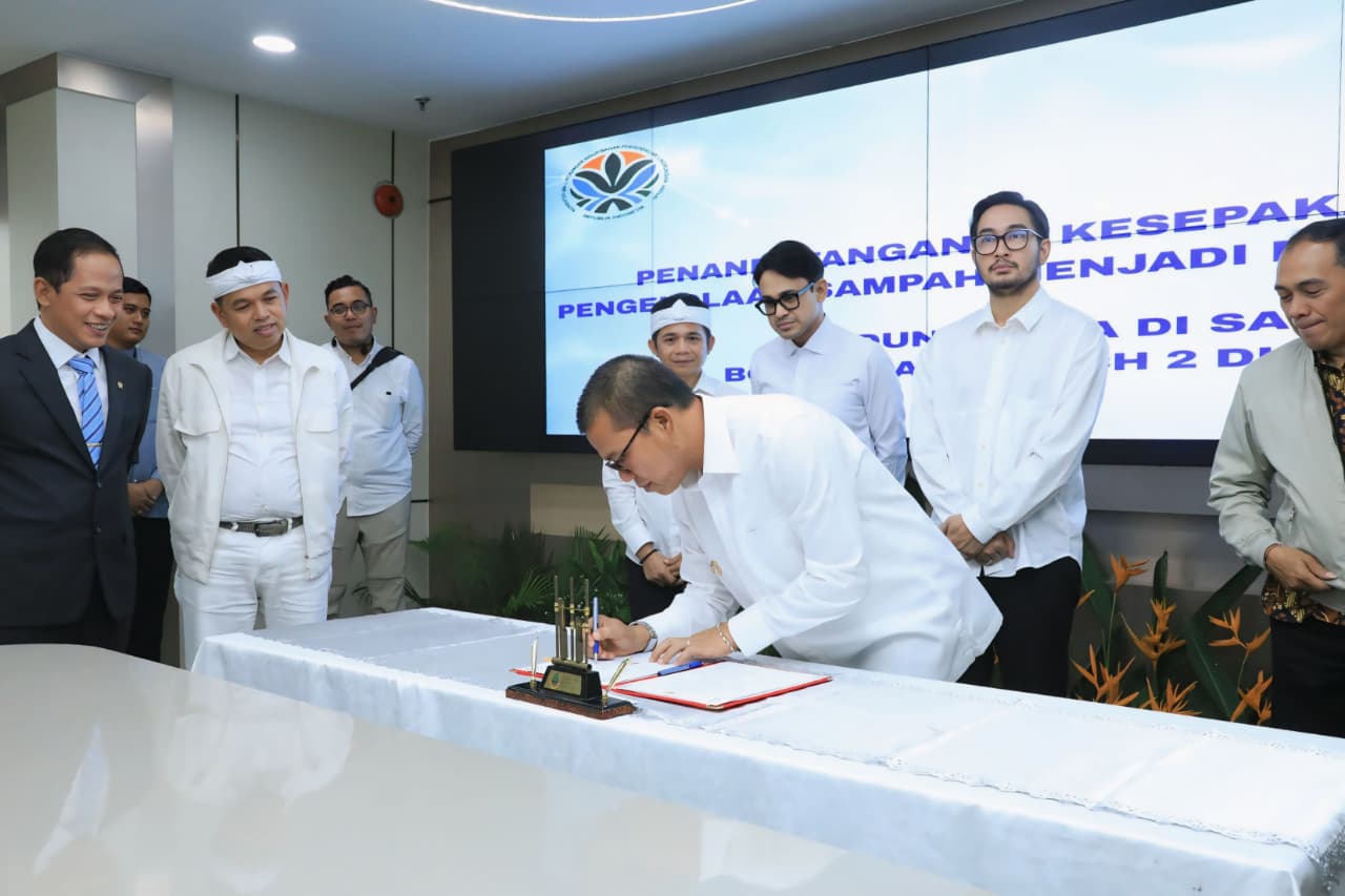 Bupati Bandung Teken MoU PSEL, Era Baru Pengelolaan Sampah Dimulai