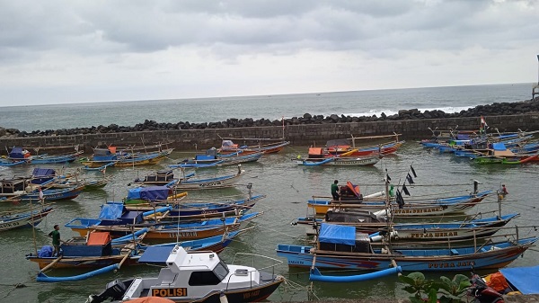 Kapal Kargo dan Perahu Nelayan Tabrakan di Laut Takalar Sulsel, Ada 15 ABK