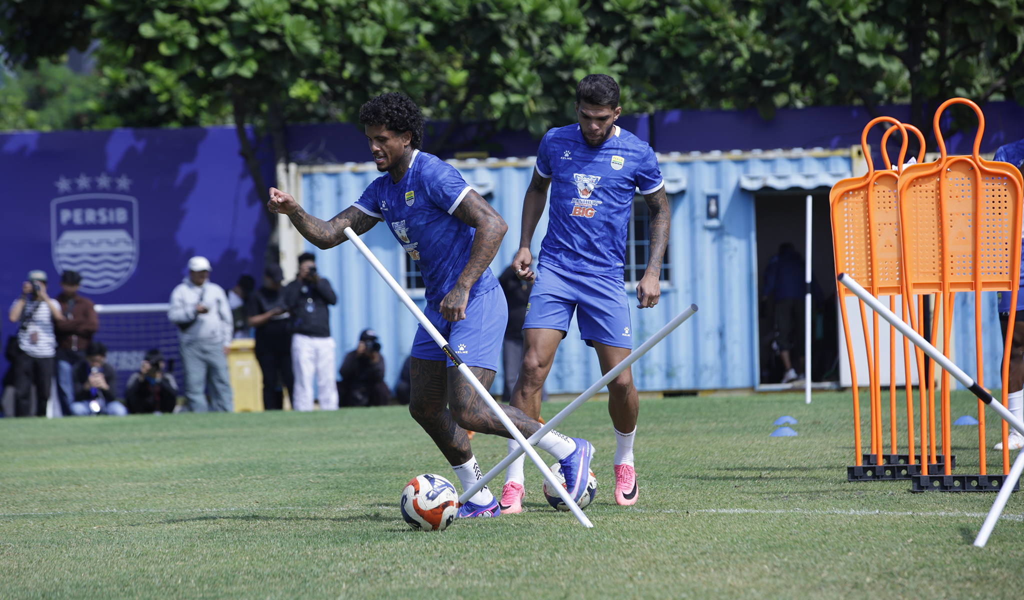 Persib Sudahi Belanja Pemain Setelah Penuhi Kuota Legiun Asing? 