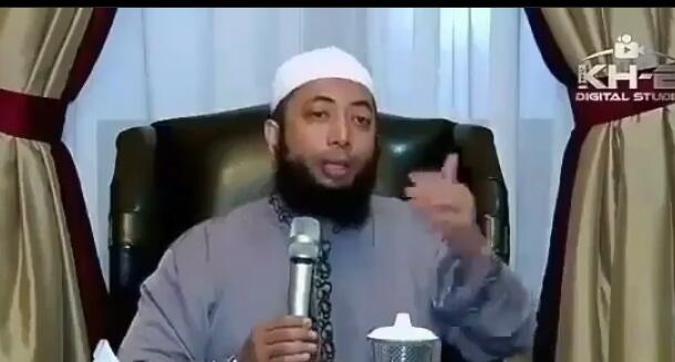 Ceramah Ustaz Khalid Basalamah, Ajarkan jadi Milyarder dengan Baca 3 Ayat ini