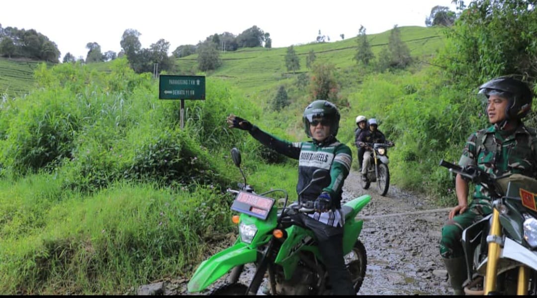 Anggarkan Rp1 Triliun, Bupati Bandung Targetkan 500 Kilometer Jalan Rusak Selesai Diperbaiki dalam 3 Tahun