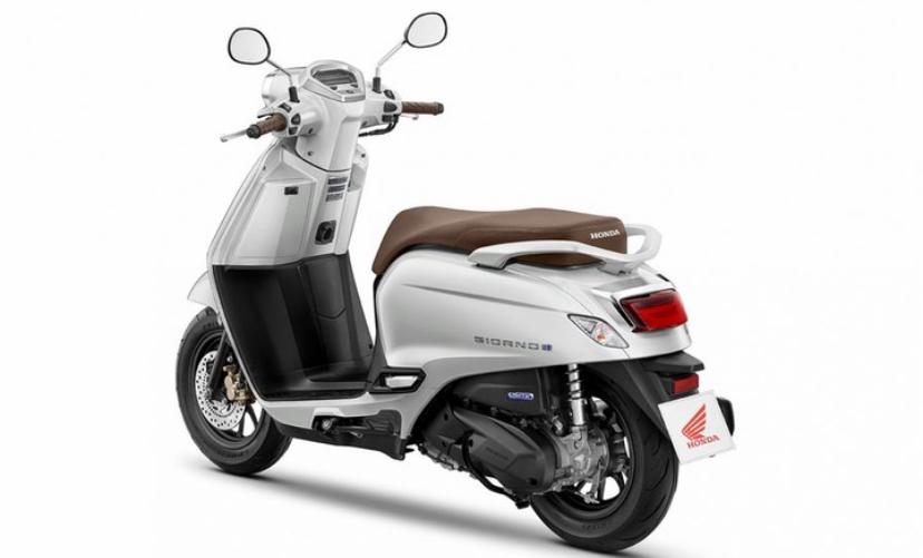 Rilis? Honda Giorno+ dengan Mesin Bertenaga 125cc Desain Gaya Klasik Bongsor Khas Skutik Eropa!Segini Harganya