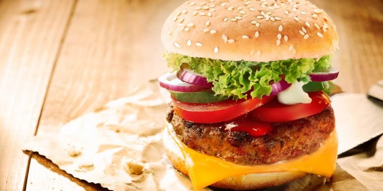 Mengapa Burger Tidak Baik Bagi Kesehatan? Simak Penjelasannya Disini!