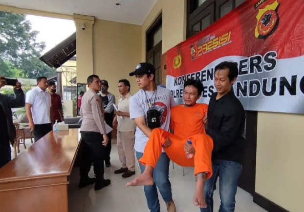 Kaki Pelaku Pembunuhan di Riung Bandung 'Diganjar' Timah Panas