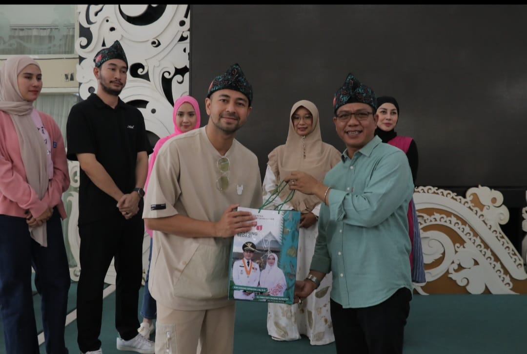 Keluarga Sultan Andara Kunjungi Kang DS di Rumdin Bupati Bandung: Dukung Bedas Lanjutkan 