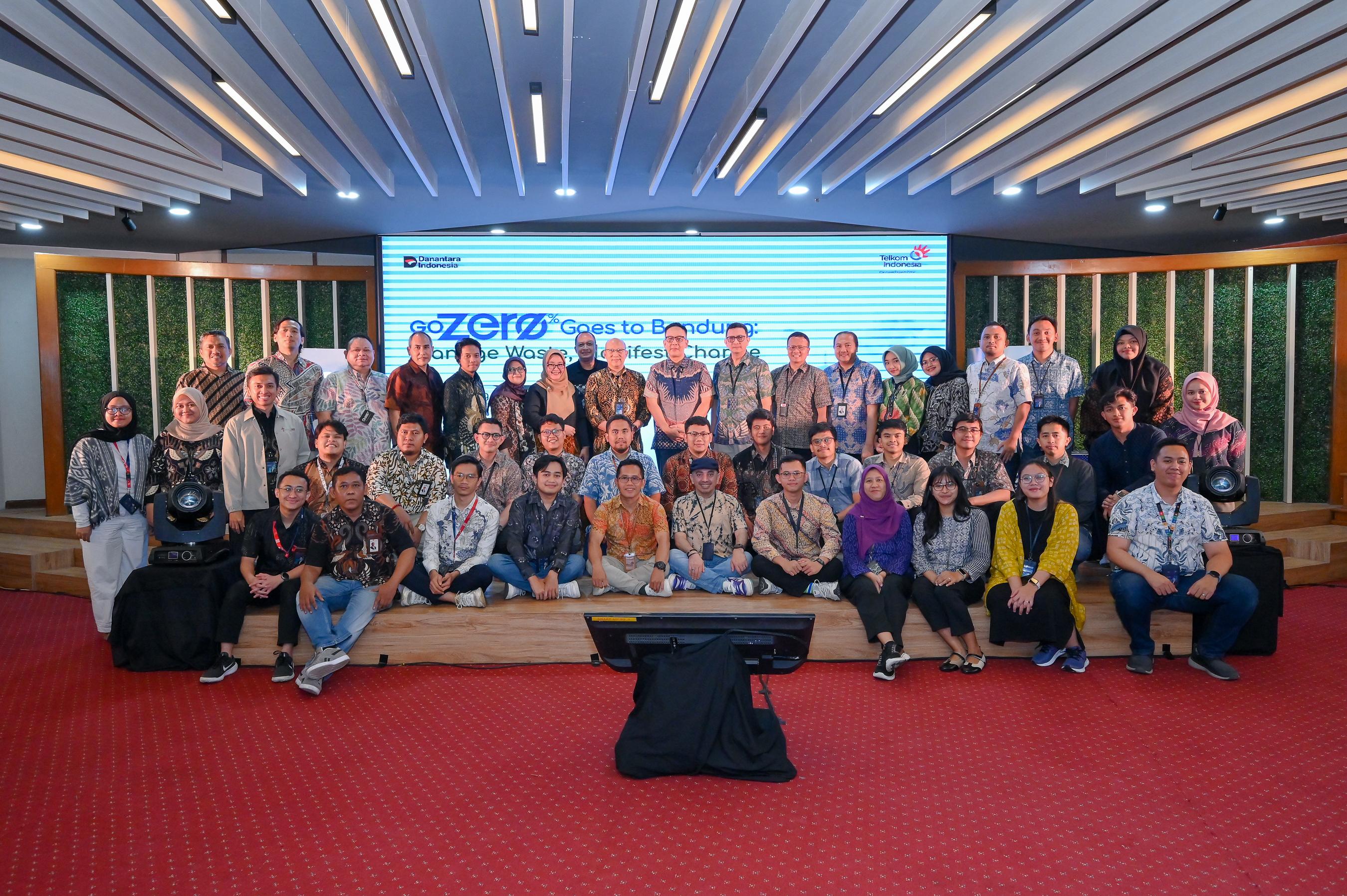 GoZero% Telkom Hadir di Bandung: Dorong Inovasi Circular Economy & Aksi River Clean Up