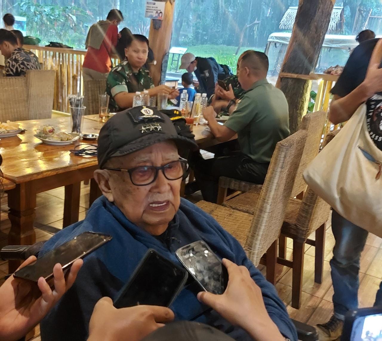 Solihin GP Murka pada Pihak yang Mengklaim Aset Kebun Binatang Bandung: Tempeleng Saja