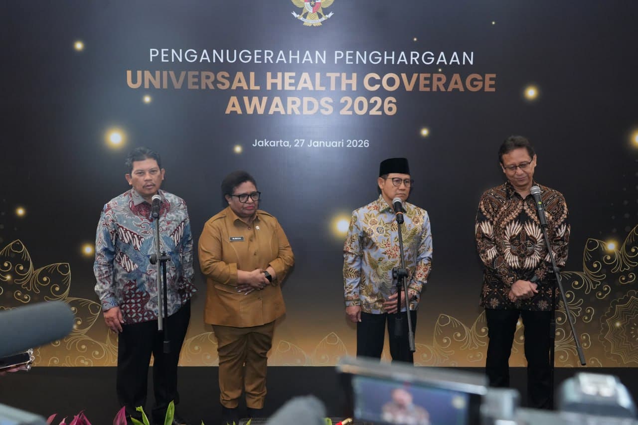 Dukung Program JKN, Pemda Kabupaten Cianjur dan Kota Sukabumi Terima Penghargaan di UHC Awards 2026