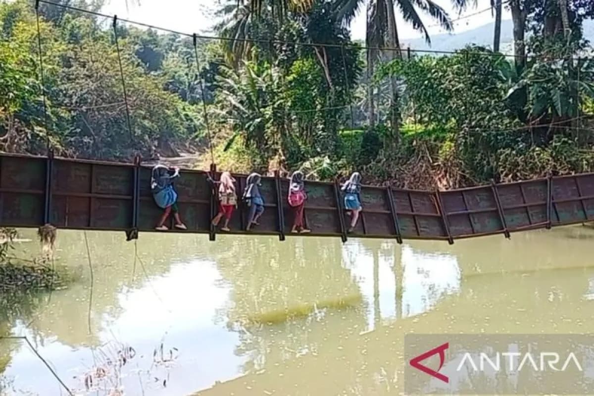 Pembangunan Jembatan di Lengkong Sukabumi Sudah Menjadi Prioritas