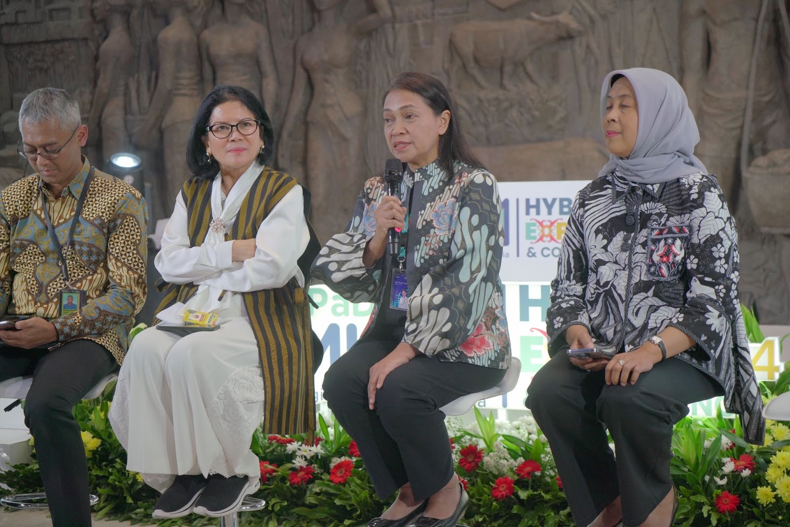 Bio Farma Dukung Pengembangan UMKM di PADI UMKM Hybrid EXPO & Conference 2024 dengan 10 Mitra UMKM Binaan