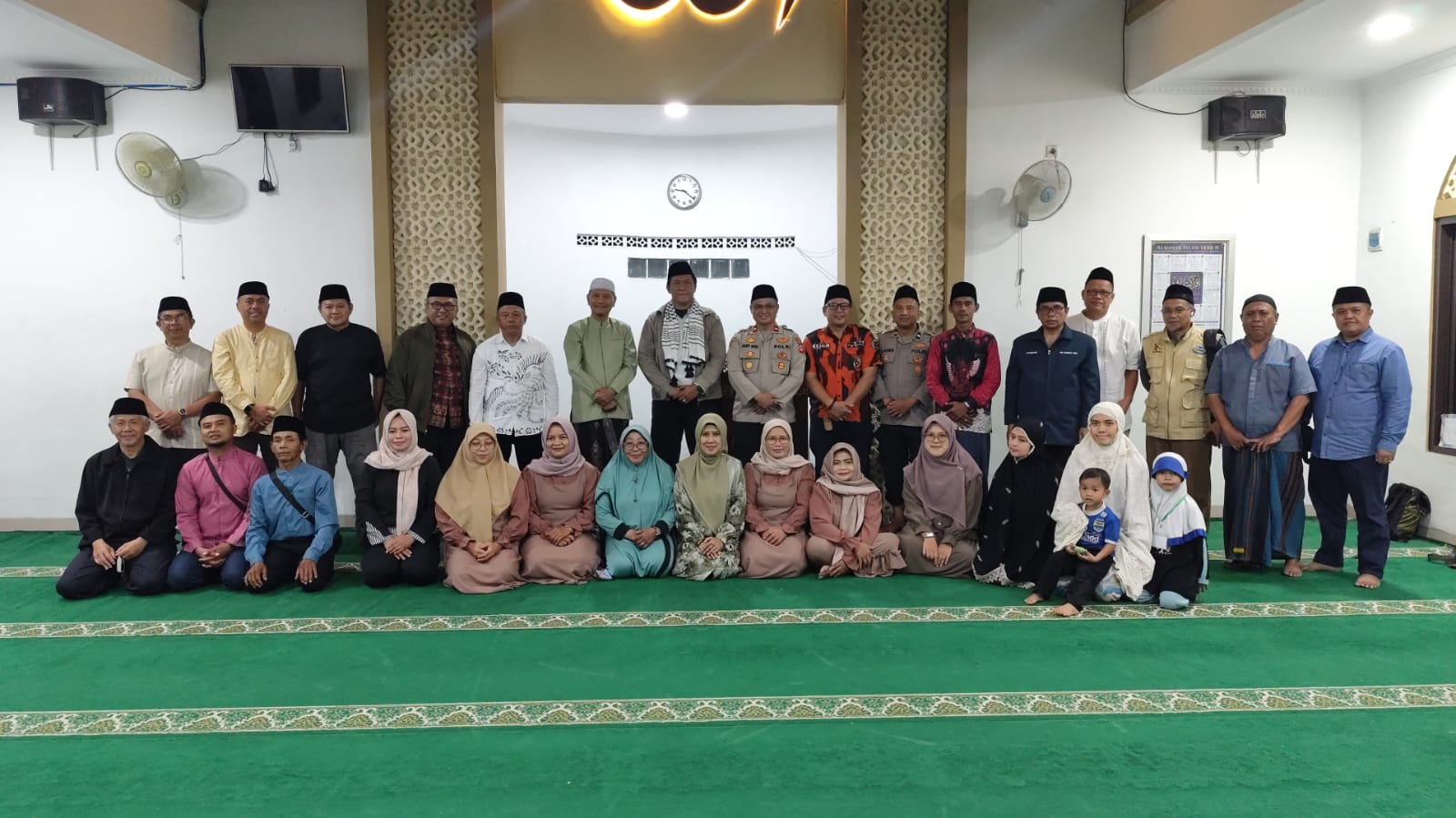 Pererat Ukhuwah di Ramadhan, Camat Pameungpeuk Jadikan Tarling Sarana Syiar