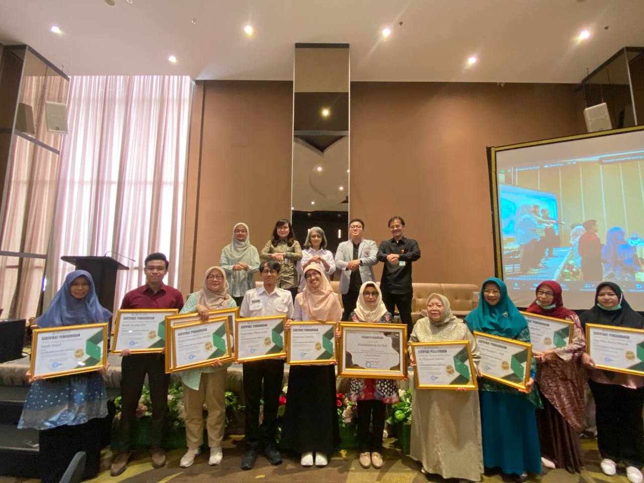 BPJS Kesehatan Cabang Bandung Nobatkan Faskes Berkomitmen 2025, Wujudkan Pelayanan JKN yang Unggul