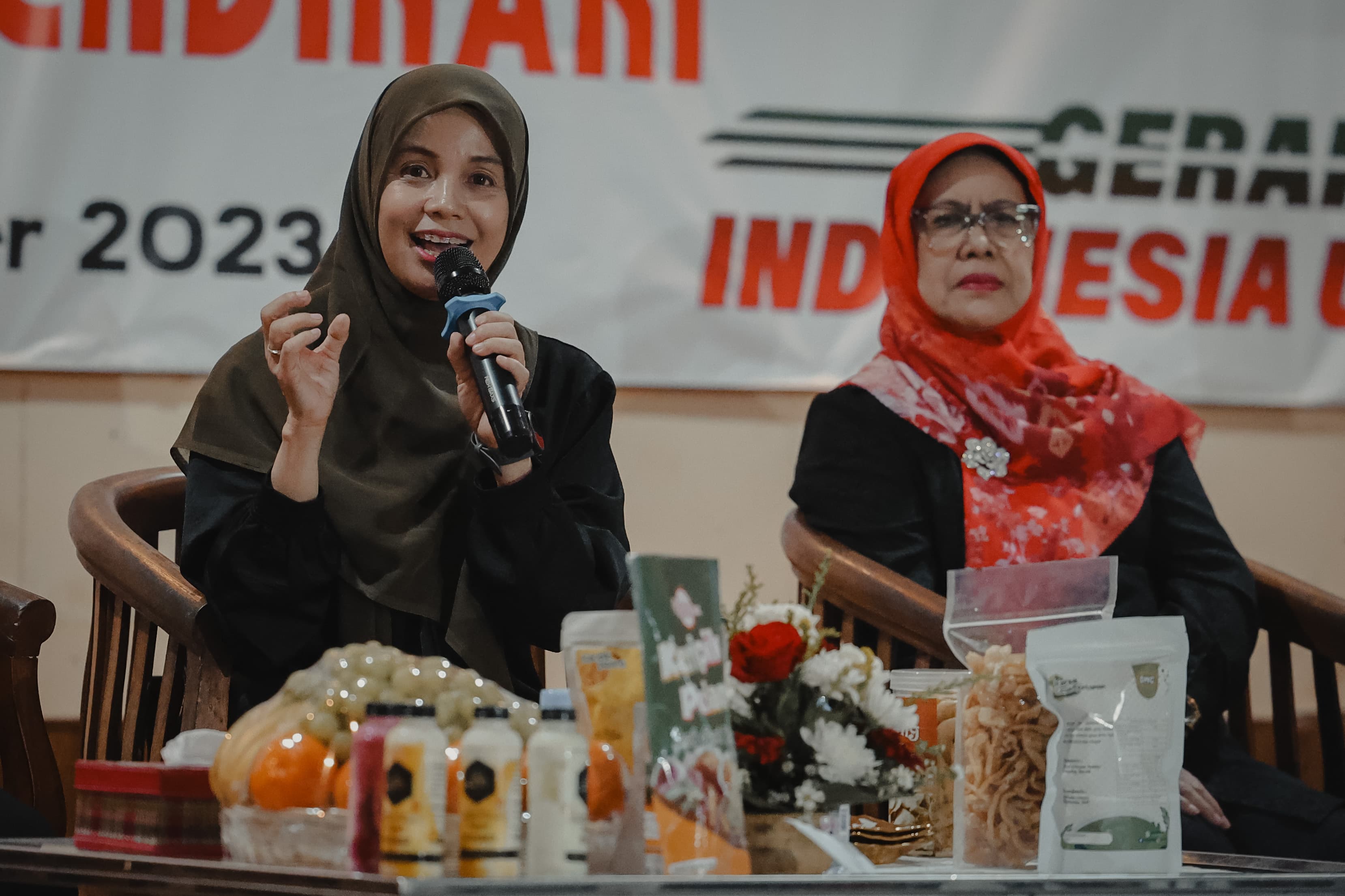 Bertemu Pelaku UMKM Bandung Barat, Istri Ganjar Pranowo Kagum dengan Produk Gula Stevia   