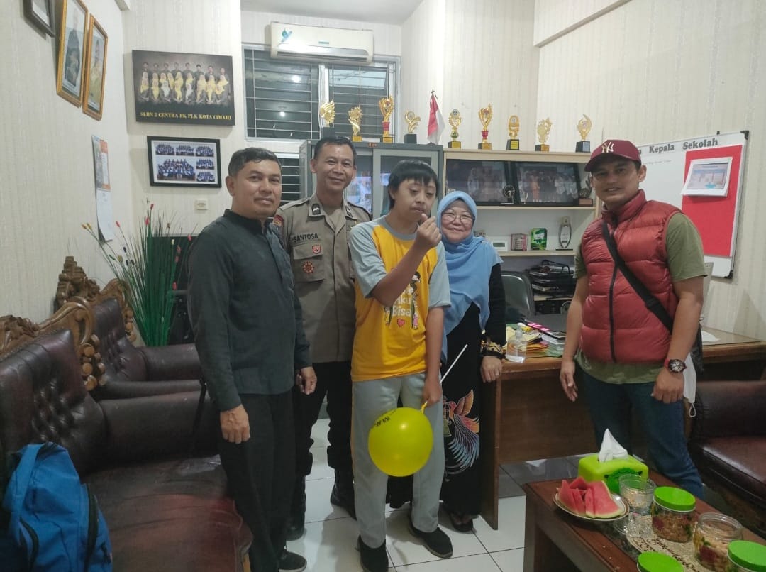 Anak Berkebutuhan Khusus Asal Cimahi Tersesat di Soreang Bandung, Polisi Kembalikan ke Keluarganya