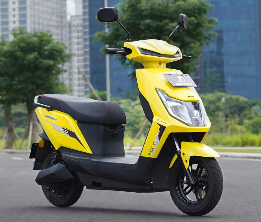 Daftar Motor Listrik Subsidi yang Irit Dipakai Harian: Biaya Cas Murah dan Minim Perawatan!