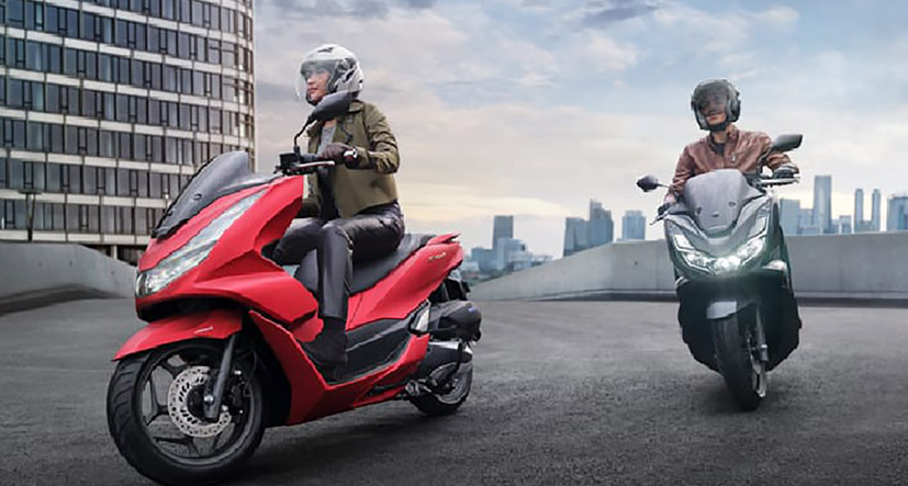 Kupas Tuntas Honda PCX 160 Versi CBS dan ABS 2023, Lebih Unggul Mana?