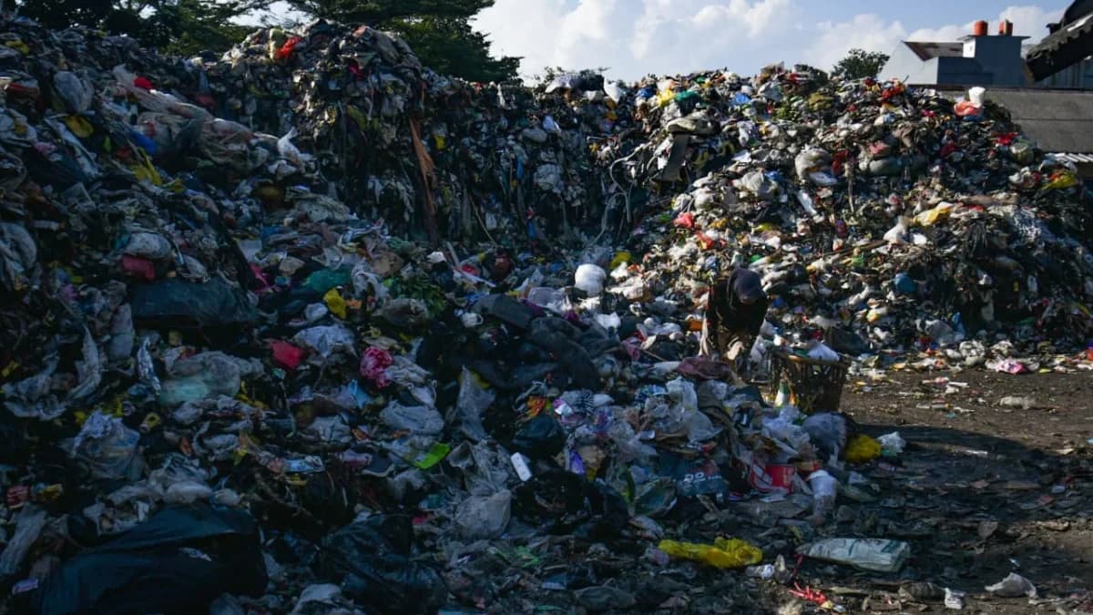 Sampah Jadi Prioritas, Pemkot Bandung Tambah 25 Mesin Pengolah dan 1.597 Petugas