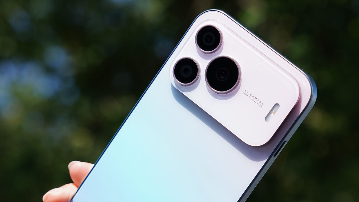Ingin Tampil Mewah? 4 HP Android Ini Punya Desain Mirip iPhone 17 Pro