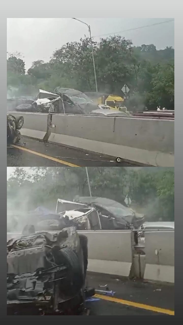 Tabrakan Beruntun 17 Kendaraan di Tol Cipularang Km 92 : Mobil Bertumpukan, Ada yang Keluar Jalur!   