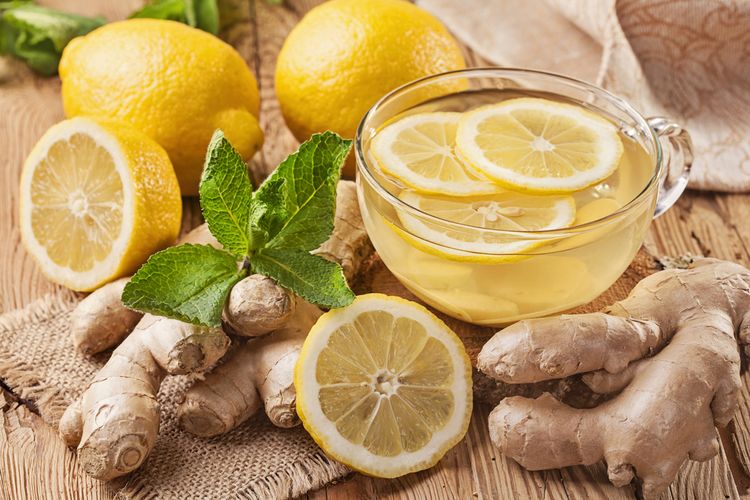 Cara Bikin Minuman dan Manfaat Detoks Lemon dan Jahe untuk Turunkan Berat Badan