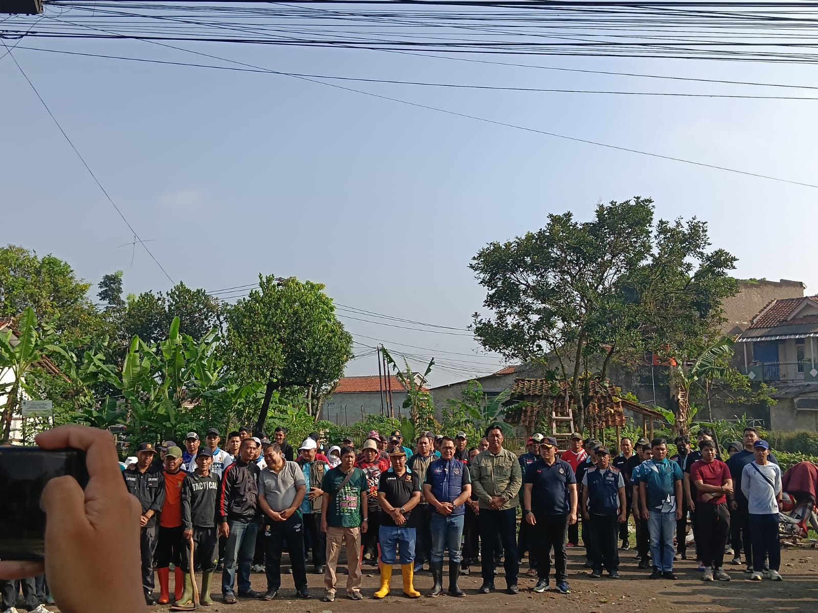 HUT ke-385 Kabupaten Bandung, Dishub Gelar Korve Bersih Sampah di Pameungpeuk