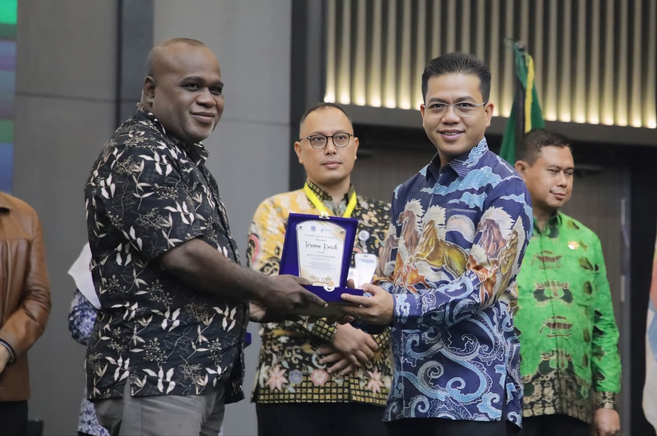 Ketum AKKOPSI KDS Serukan Gerakan Sanitasi Total untuk Papua Bebas TBC