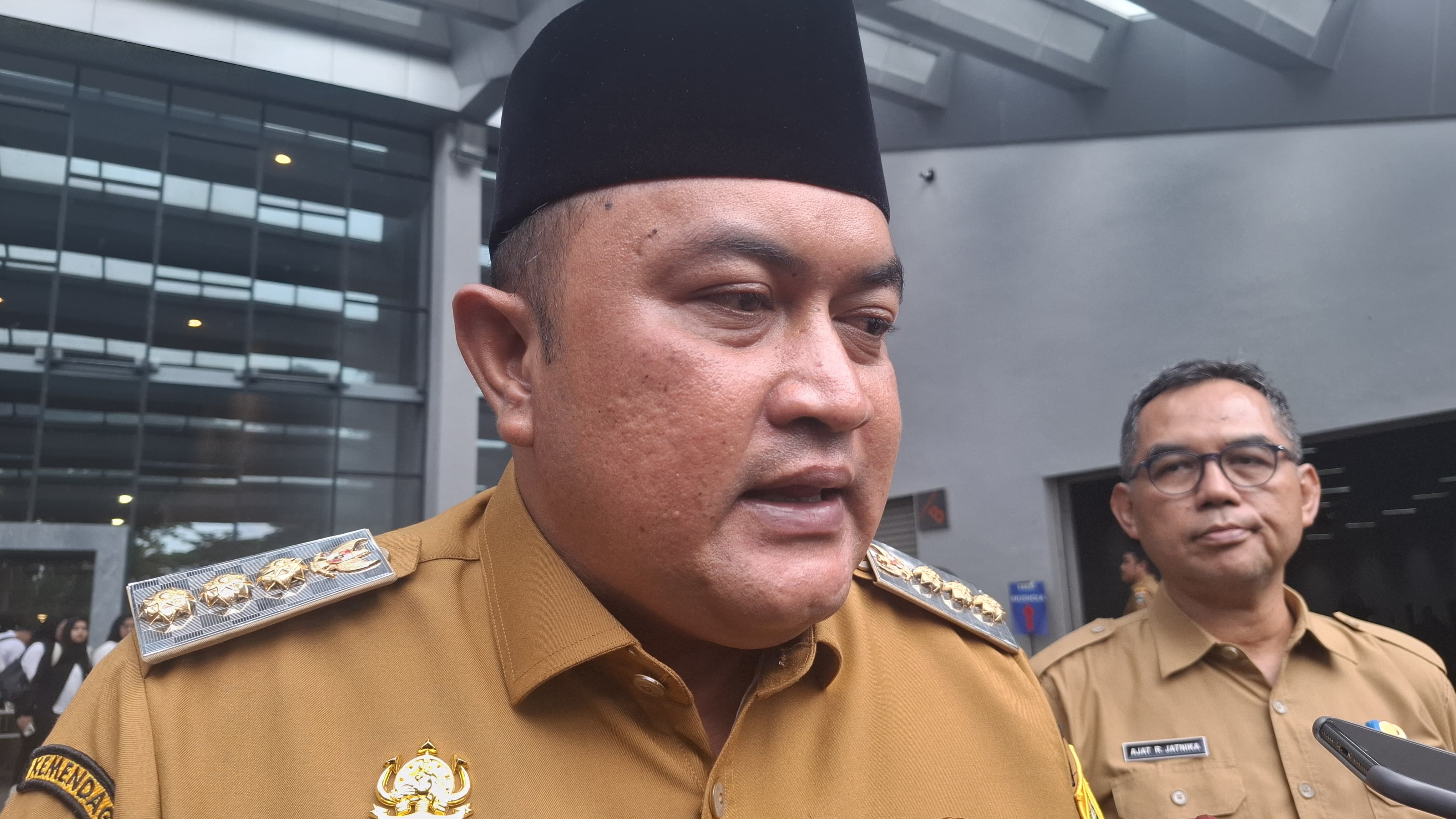 Bupati Bogor Targetkan 570 Dapur MBG