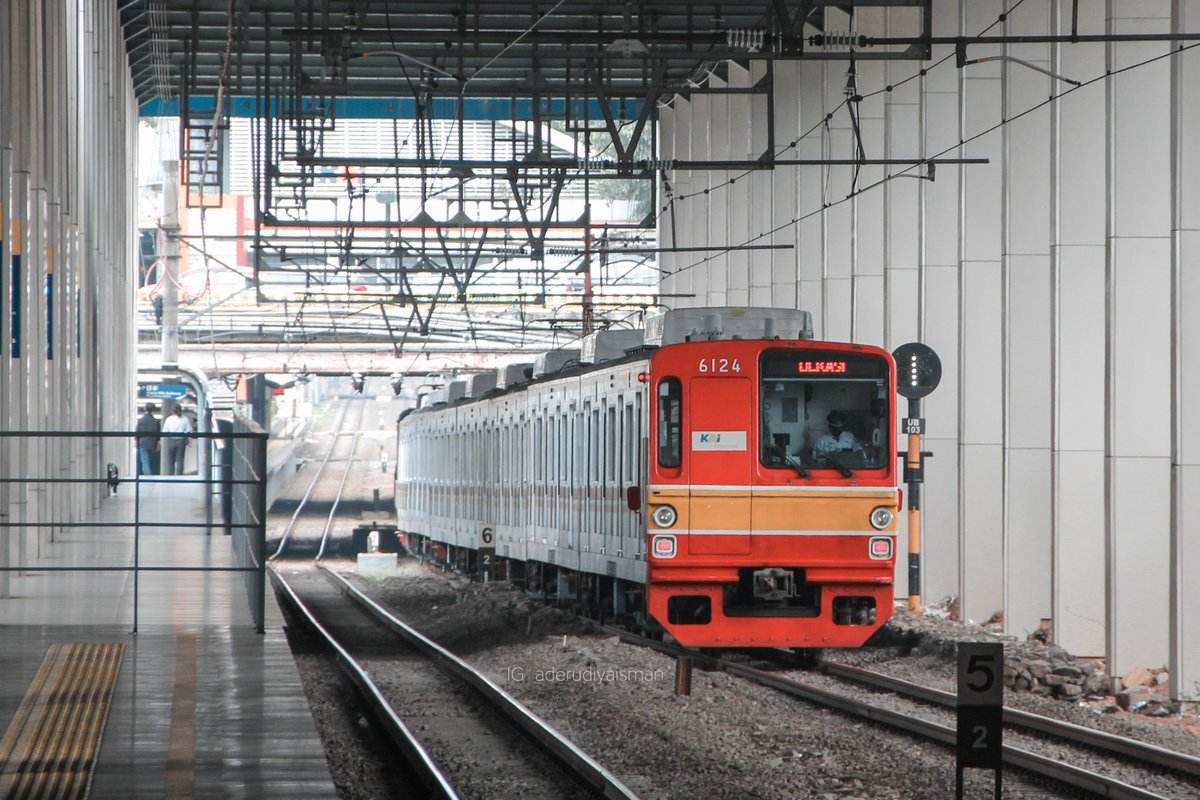 KAI Berlakukan Pembaharuan Jadwal Commuter Line Untuk Area Jabodetabek