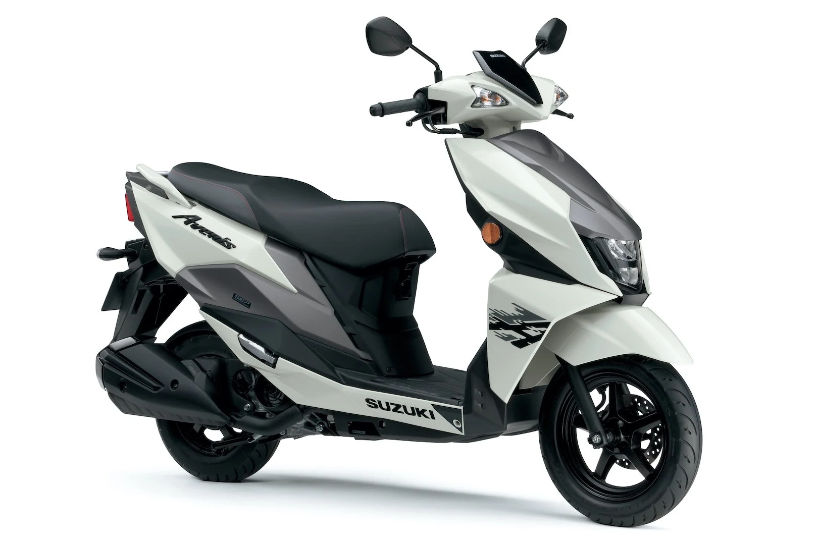 Baru! Suzuki Avenis 125: Motor Matic Unik dengan Fitur Canggih dengan Mesin Gahar, Segini Harganya!  