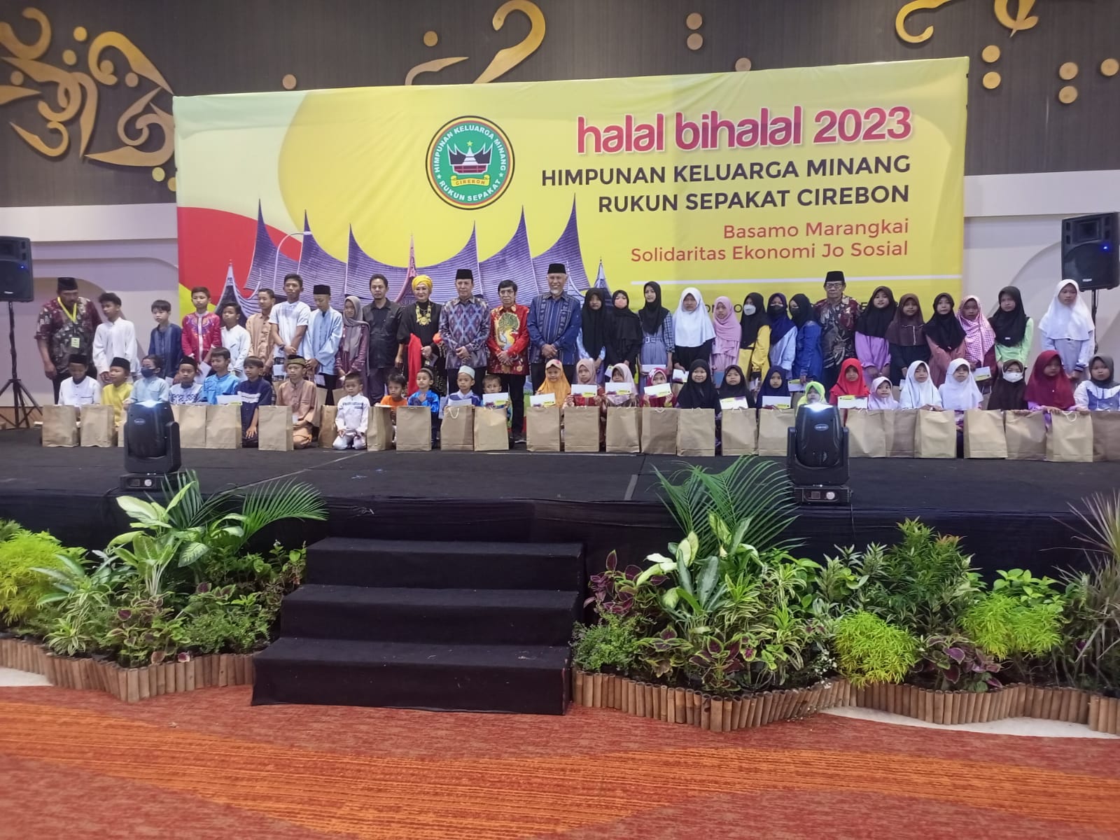 HKMRS Cirebon, Gelorakan Persatuan Melalui Halal Bihalal