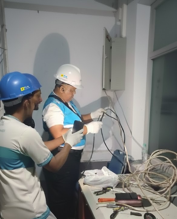 Dukung Pemulihan Kelistrikan di Area Bencana, PLN Icon Plus Aktivasi Jaringan Komunikasi via Internet Satelit