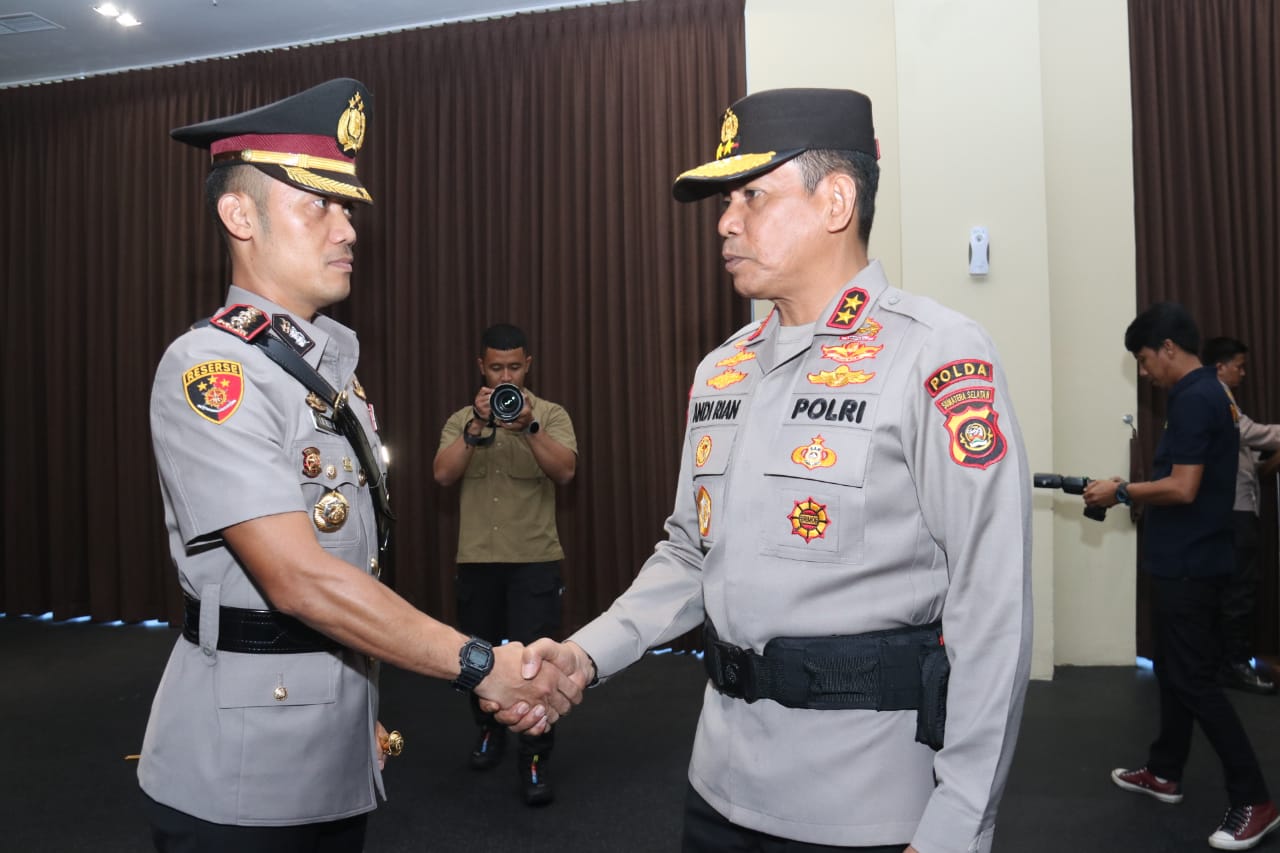 Resmi Jabat Kapolres OKU Selatan, AKBP I Made Redi Hartana Siap Berikan Pelayanan