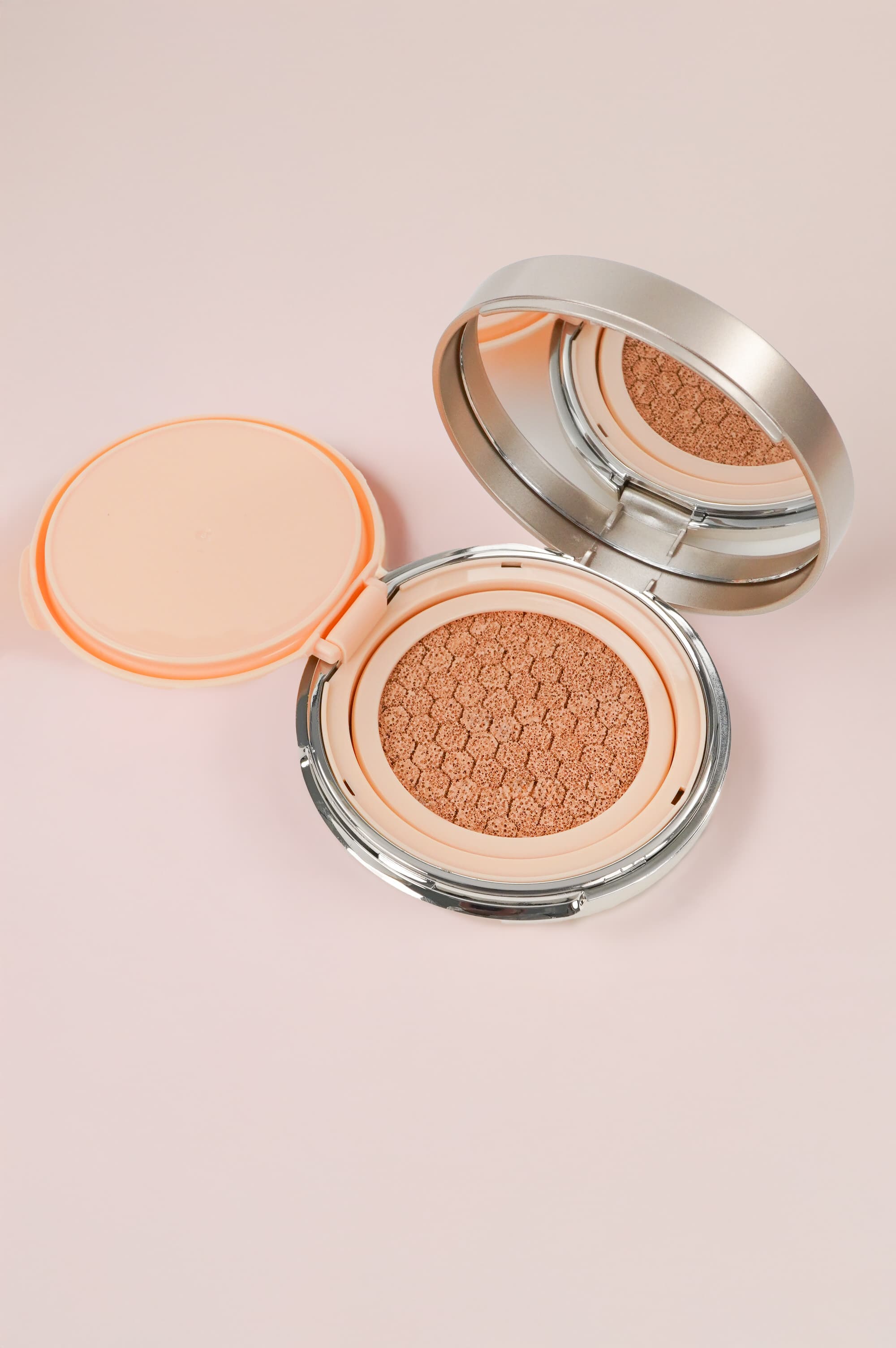 Bukan Sekadar Cushion: B ERL Healthy Glaze Cushion Bikin Makeup Tampak Mahal & Kulit Tetap Sehat