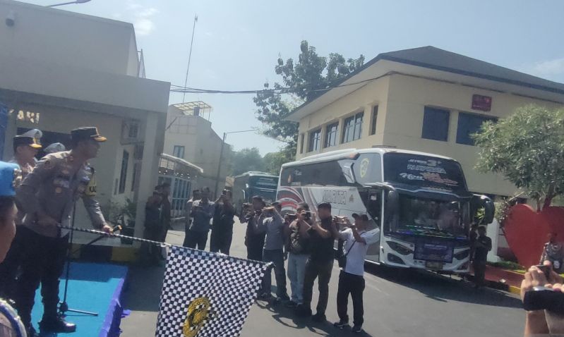 Sebanyak 159 Pemudik Ikuti Program Mudik Gratis dengan 5 Bus dari Polres Cianjur