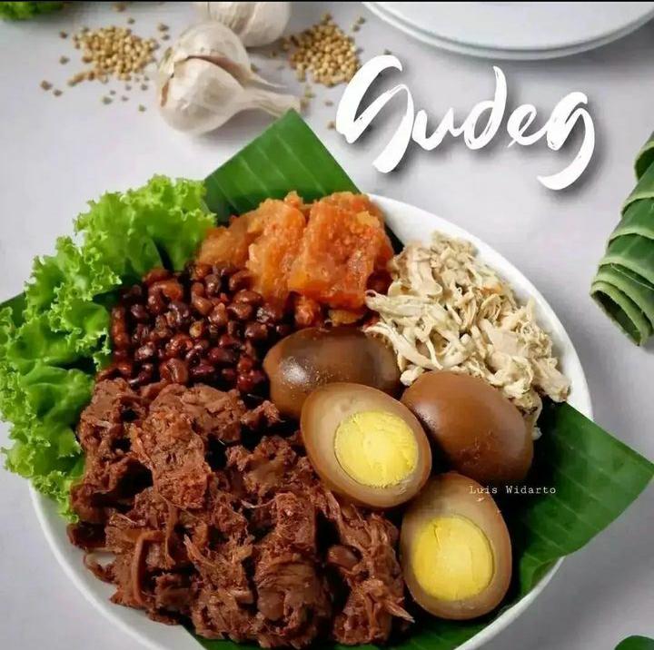 7 Makanan Khas Jogja yang Wajib Kamu Nikmati Saat Berkunjung ke Yogyakarta!