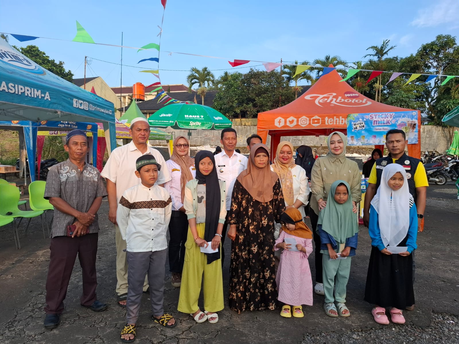 Bumdes Cipayung Girang Dirikan Bazar Ramadan untuk Bakti Sosial