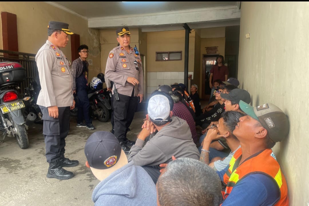 Tertibkan Premanisme dan Parkir Liar di Banjaran, Polresta Bandung Amankan 25 Orang