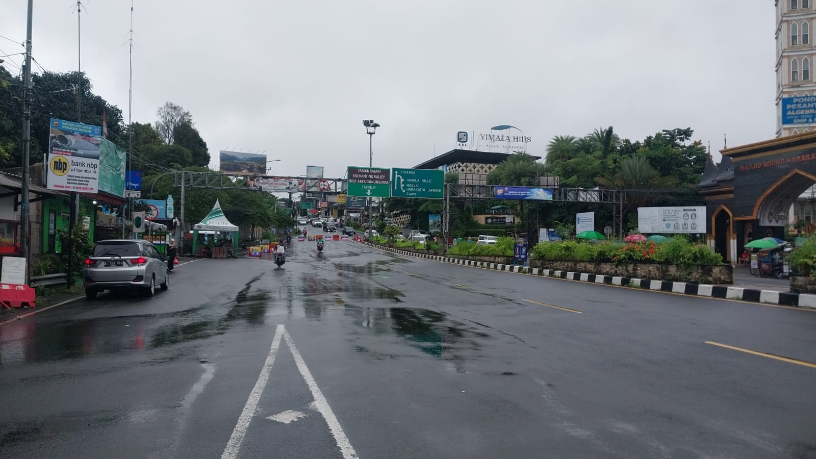 Siang Ini, Polisi Terapkan One Way Arah Jakarta di Jalur Puncak