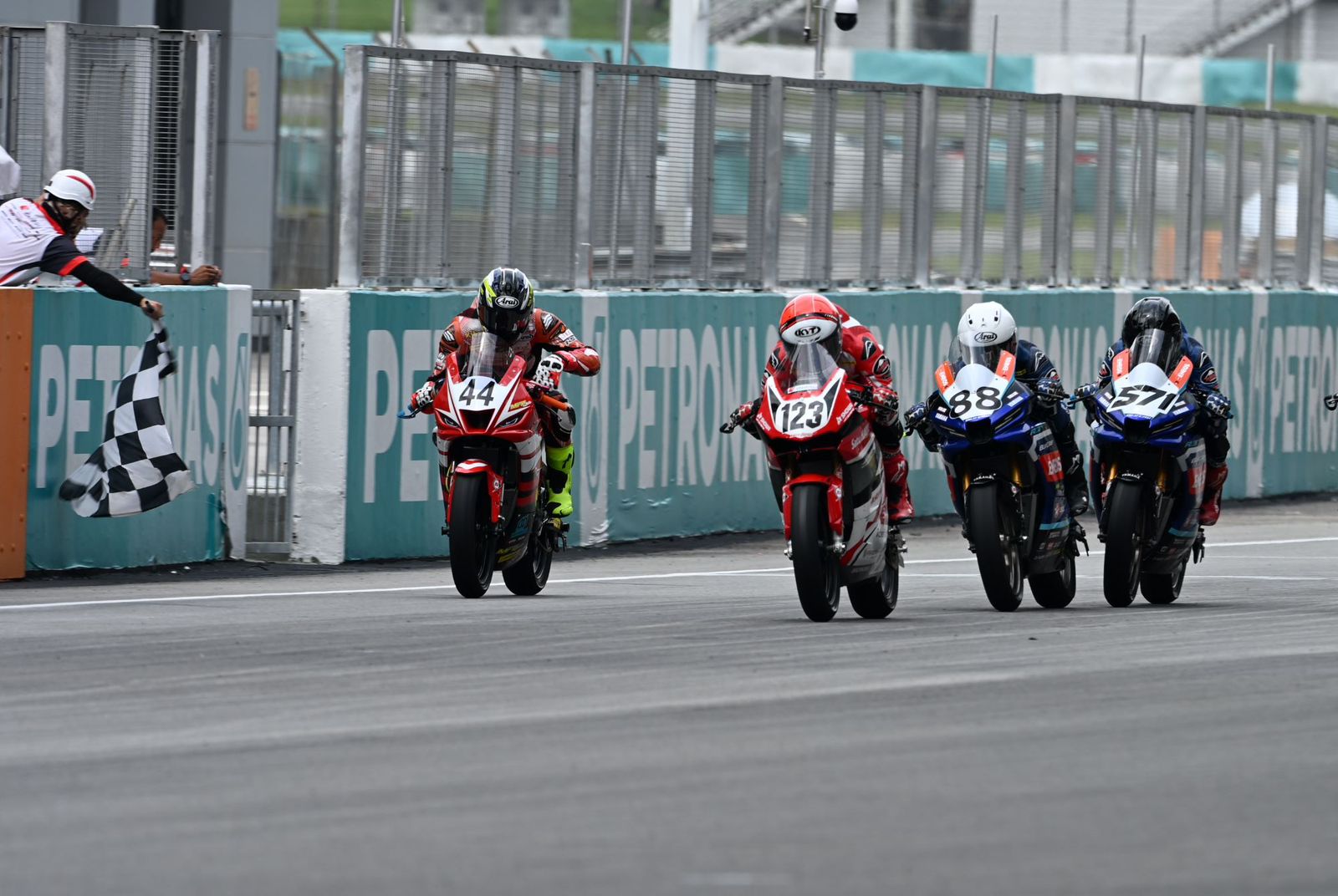 Siap Melesat, Pebalap Astra Honda Bidik Podium di ARRC Buriram