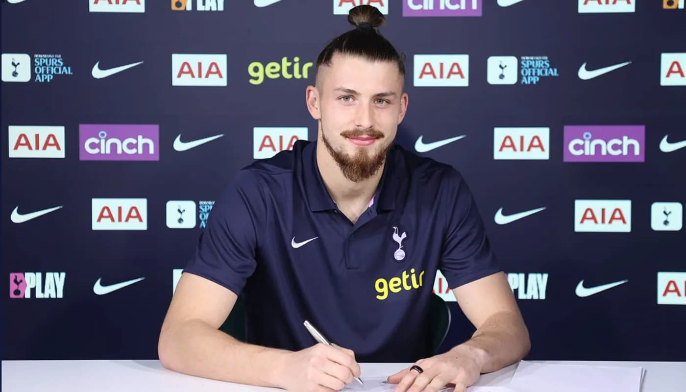 Tambah Kedalaman Lini Belakang, Tottenham Rekrut Radu Dragusin di Bursa Transfer Januari 2024