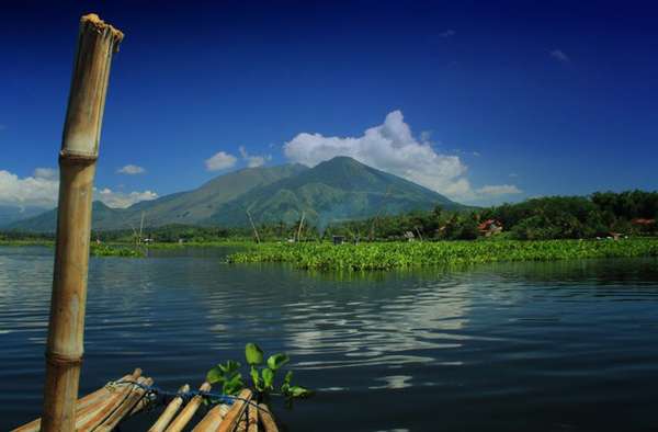 Hidden Gem Garut: Keindahan dan Keasrian Situ Bagendit! Destinasi Wisata Keluarga yang Wajib Dikunjungi!