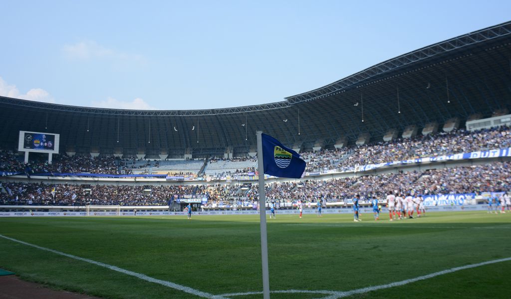 Tiga Suporter Persib Bandung Dihukum Larangan Menghadiri Stadion Hingga 5 Tahun
