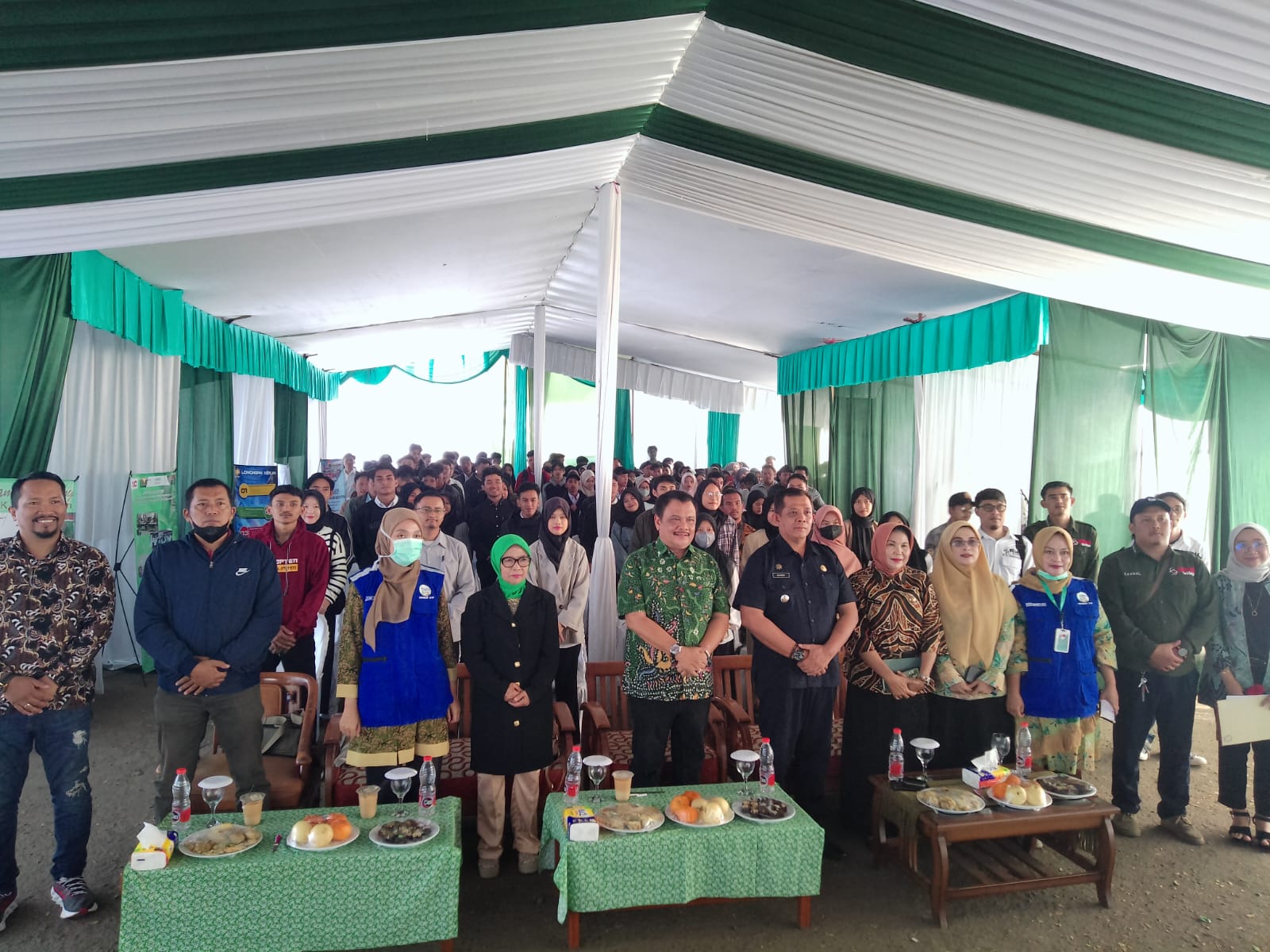 Buka 300 Loker dan Gandeng 10 Perusahaan, Disnaker Kabupaten Bandung Gelar Mini Job Fair di Ciparay