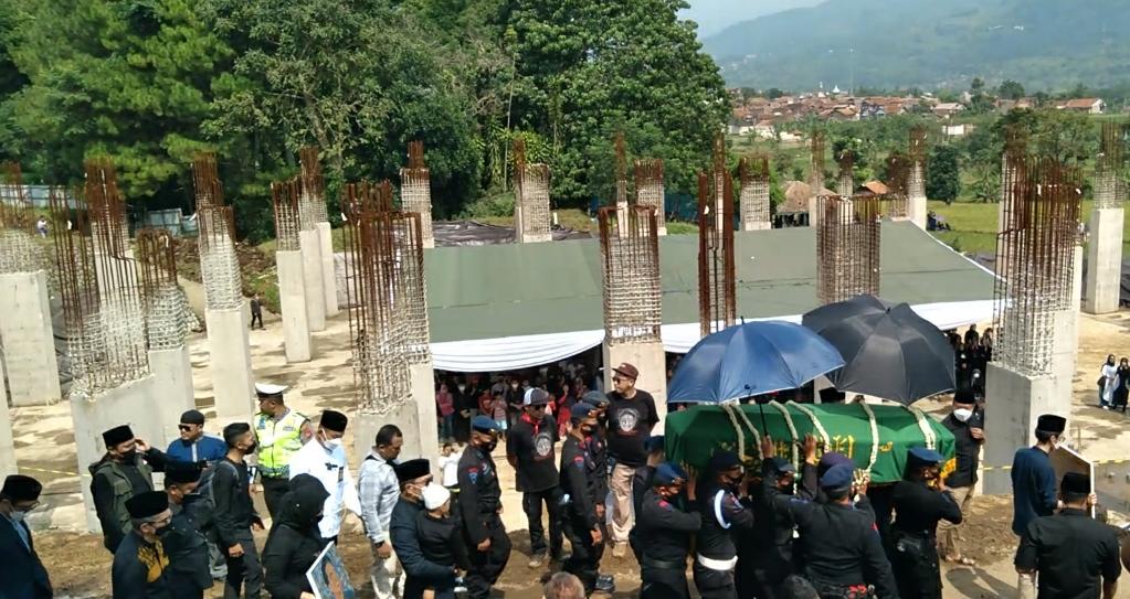 Pemakaman Eril di Cimaung Bandung Berlangsung Haru