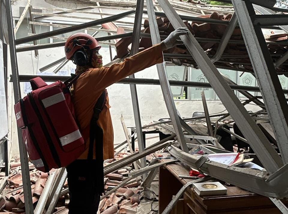 Korban Luka Akibat Runtuh Atap SMK Negeri 1 Cileungsi Sudah Selesai Penanganan