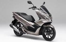 Honda PCX 175cc: Skuter Matic Terbaru yang Semakin Sporty, Siap Rajai di Jalanan! Harganya 40 Jutaan Aja?