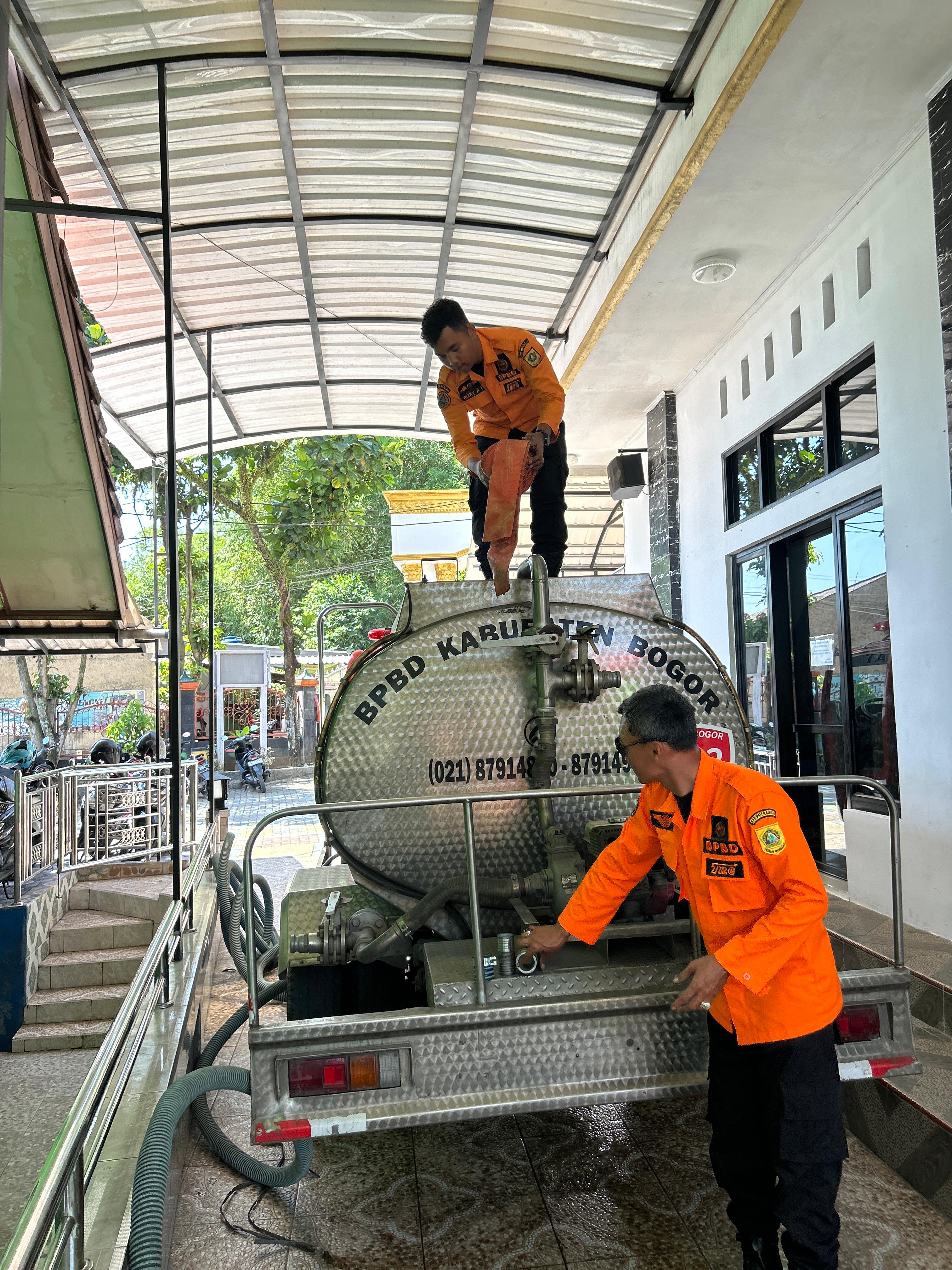 BPBD Bogor Ungkap Asal Air yang Didistribusikan untuk Atasi Kekeringan Masyarakat di Kabupaten Bogor